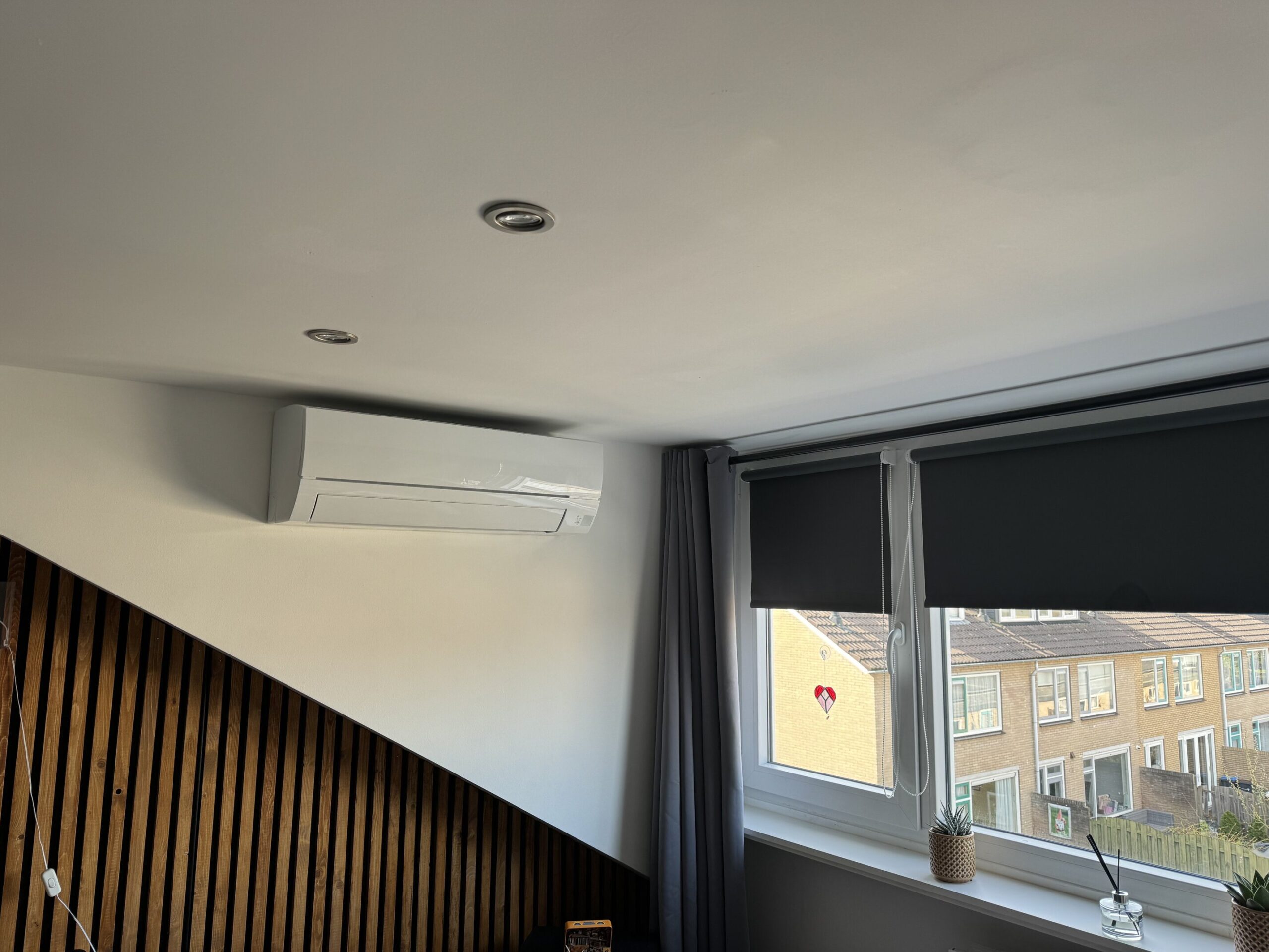 20240314_122608221_iOS